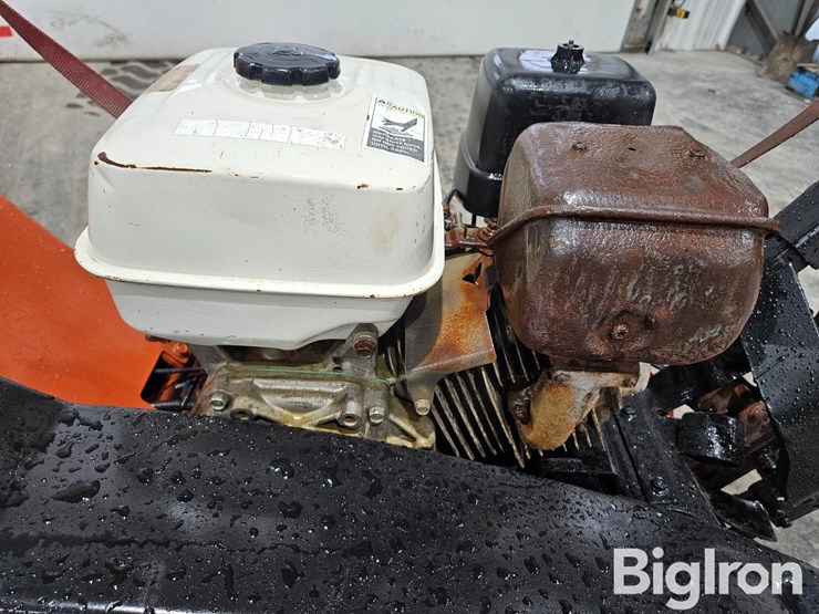 ditch-witch-1230h-image-12
