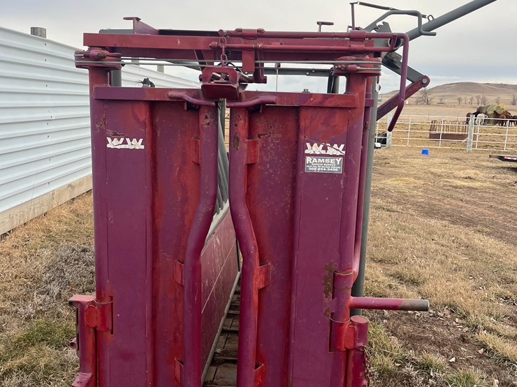 ww-beefmaster-chute-image-2