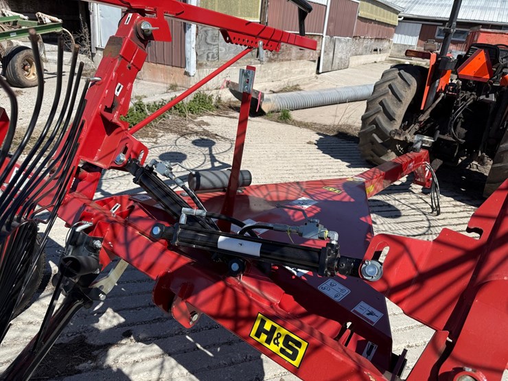 #6157-•-h&s-2112-action-rake-(sturgeon-bay,-wi)-image-19