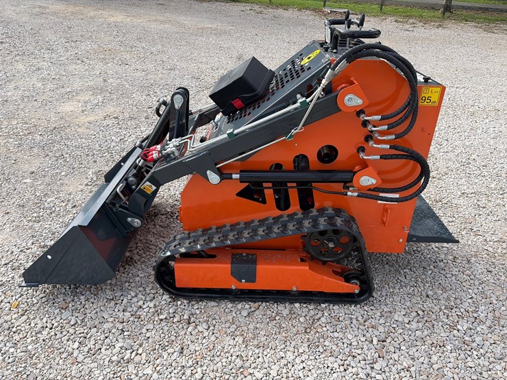 #212-•-unused-2026-ats-t460-mini-skid-steer-loader-image-1