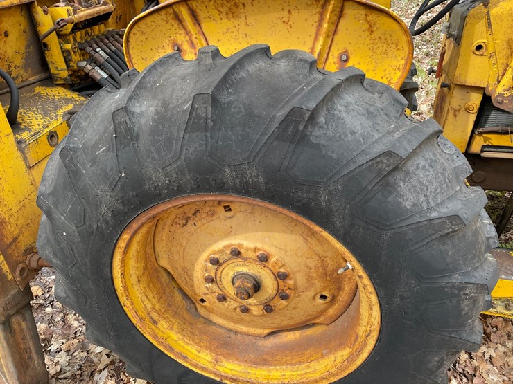 john-deere-440-image-30