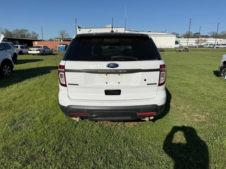 2013-ford-explorer-image-6