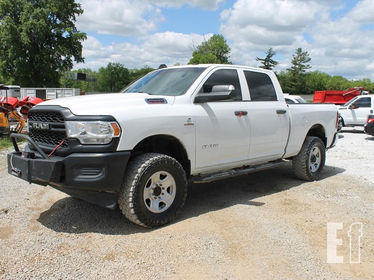 2019-dodge-ram-2500-image-1