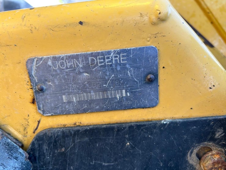 john-deere-270-image-24