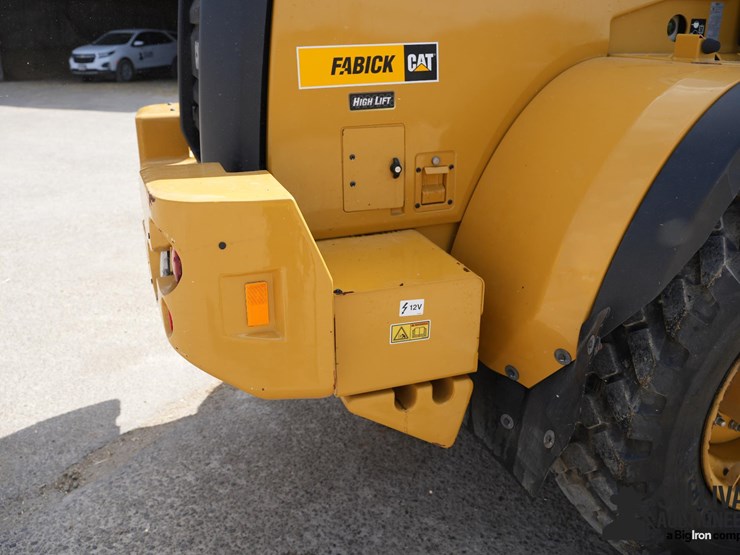 2022-caterpillar-914-image-19