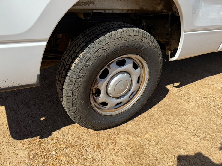 2010-ford-f150-image-11