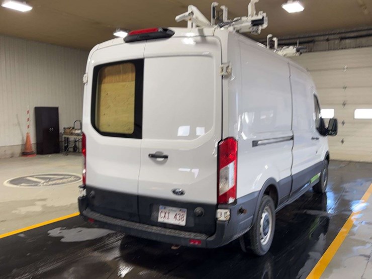 2019-ford-transit-image-5