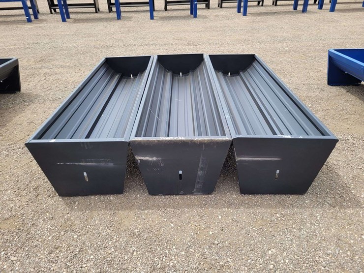 (3)-cattle-feeders-v2025-84-in.-light-duty-fork-extensions-image-1