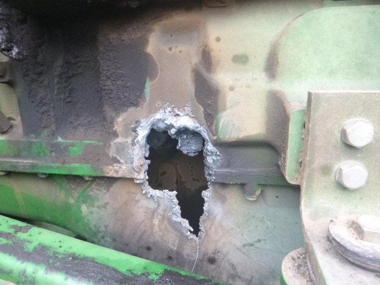 2002-john-deere-9320-image-18