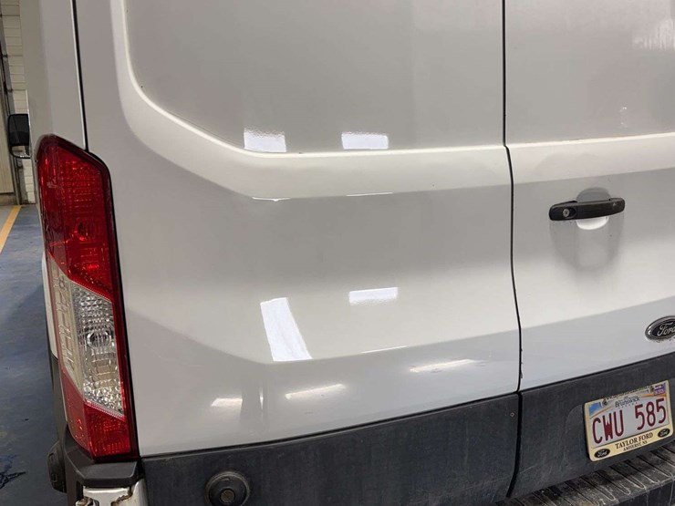 2020-ford-transit-image-26