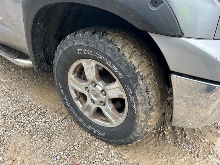 2007-toyota-tundra-image-10