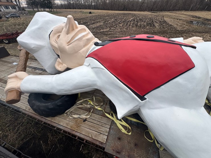 #9000-•-happy-chef-statue-(elk-river,-mn)-image-5
