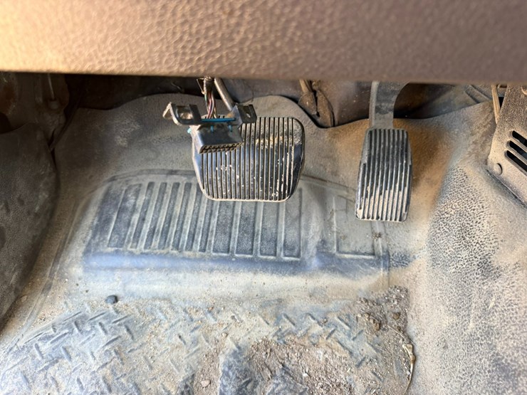 2010-ford-f150-image-33