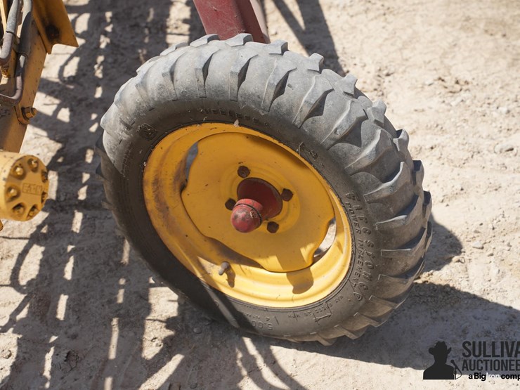 new-holland-258-image-13
