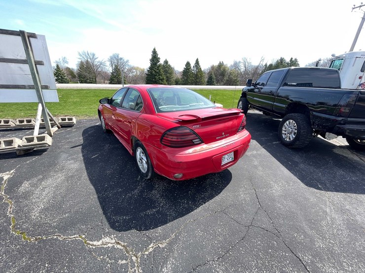 #498-•-2004-pontiac-grand-am-(has-wi-title)-(denmark,-wi)-image-7