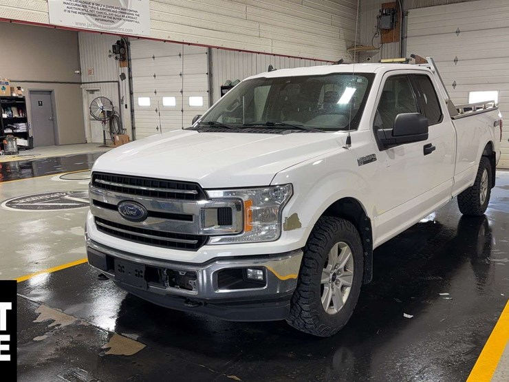 2020-ford-8-ft-image-1