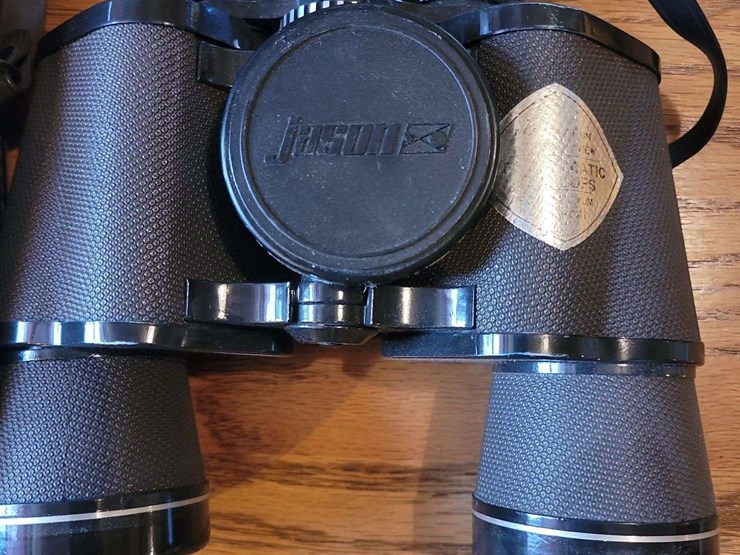 jason-commander-model-no.-161-binoculars-and-vivitar-pv-series-8x22-binoculars-image-3