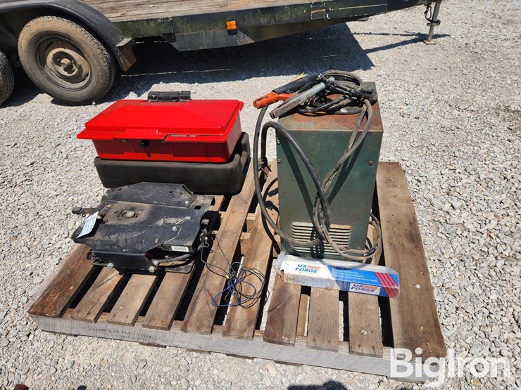 linde-230-amp-welder-image-4