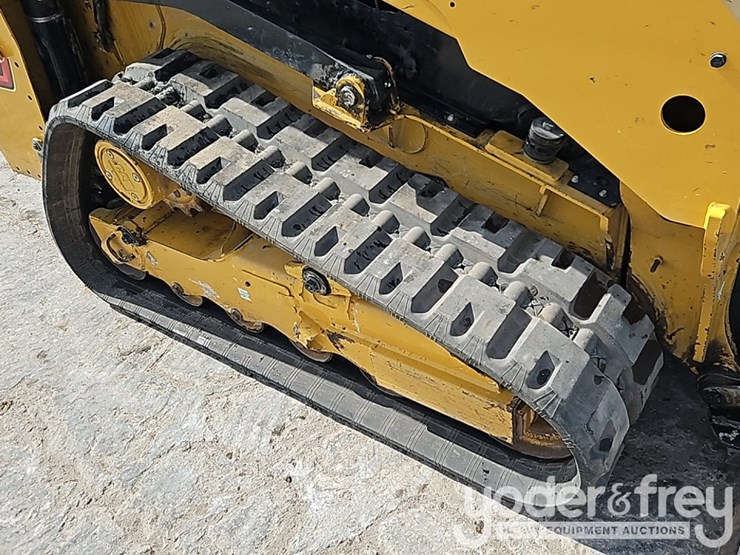 caterpillar-255-image-11