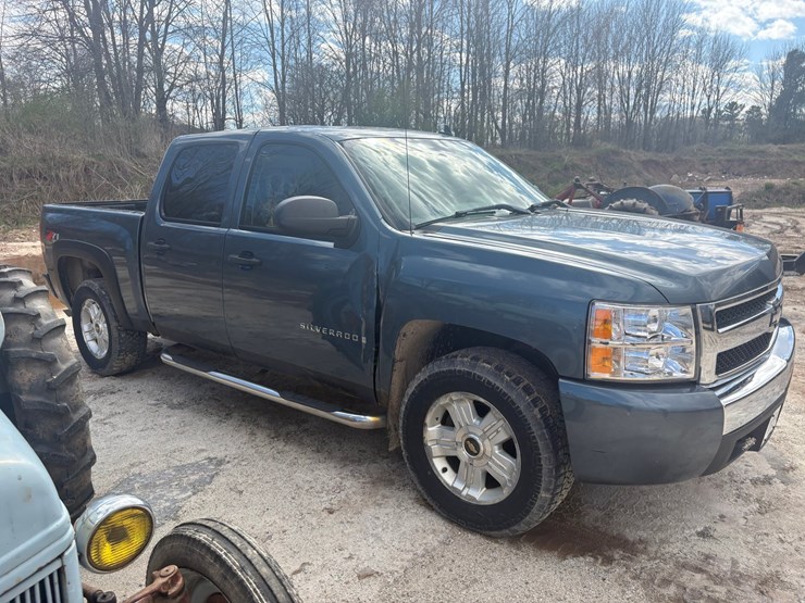 2007-chevrolet-1500-image-1