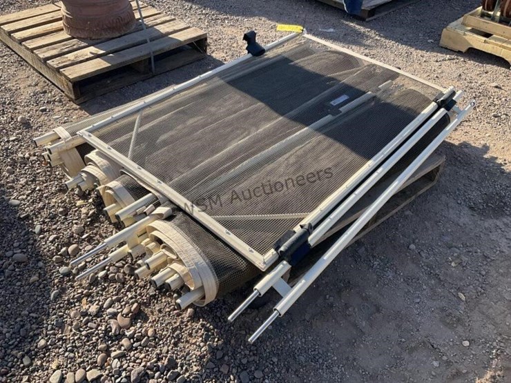 pallet-of-mesh-fencing-image-2