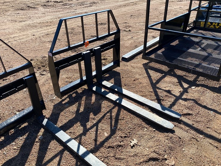 #4073-•-kivel-3,500-lbs.-pallet-fork-attachment-(mosinee,-wi)-image-1
