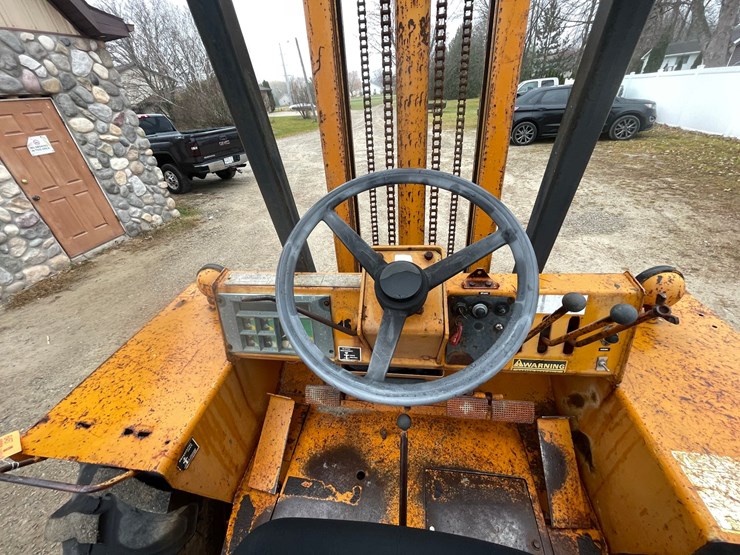 #406-•-case-585d-construction-king-forklift-(appleton,-wi)-image-66