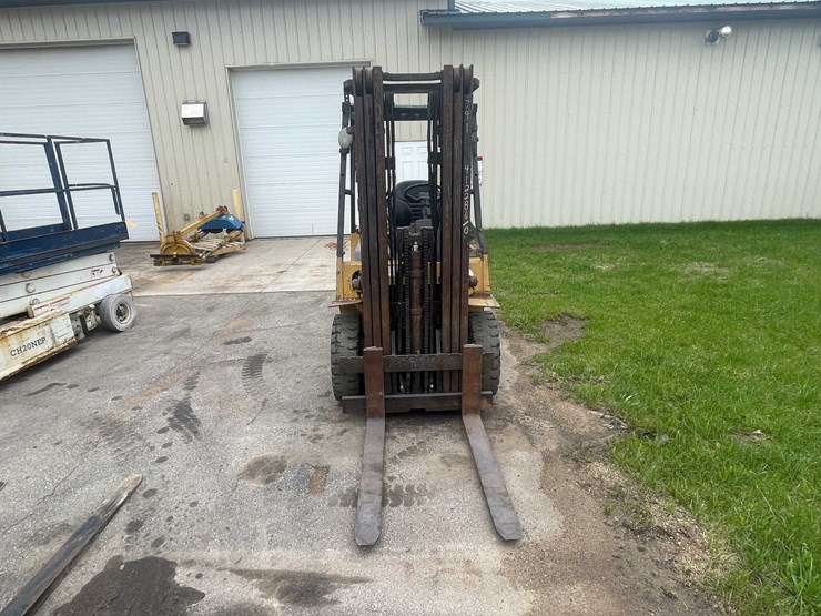 #408-•-cat-gp20-forklift-(shawano,-wi)-image-2