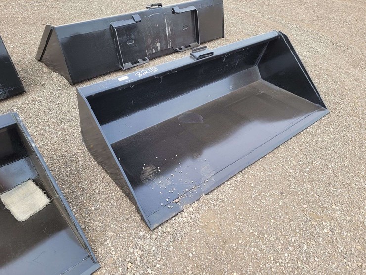 78-in.-bucket-with-single-blade-image-3