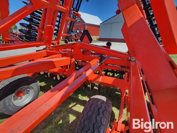 2018-kuhn-krause-excelerator-8005-30'-vertical-tillage-image-13