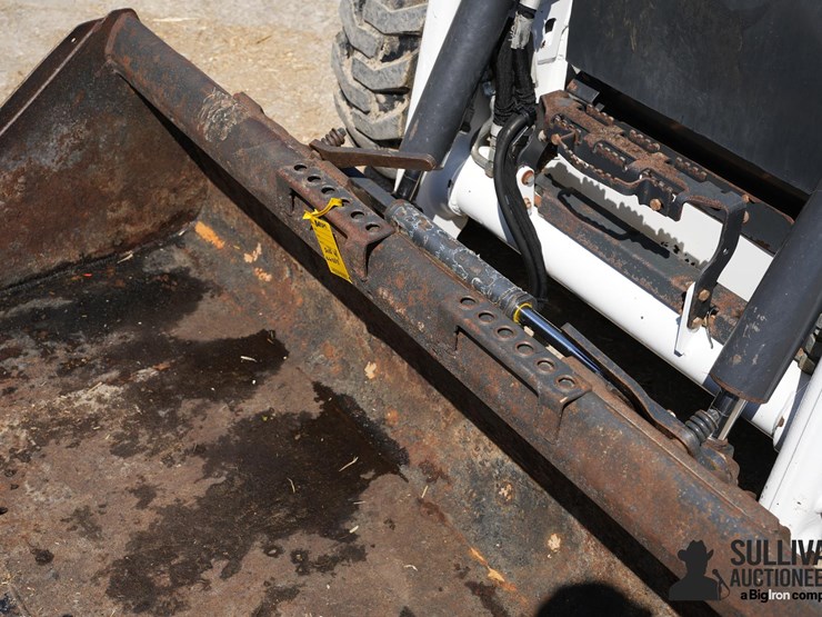 2023-bobcat-s62-image-11