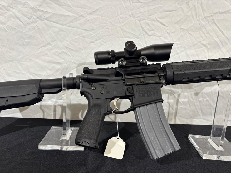 #135-•-springfield-armory-saint-5.56-ar-15-image-11