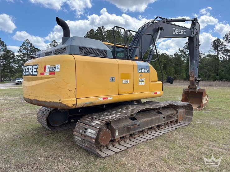 2019-deere-210g-image-3