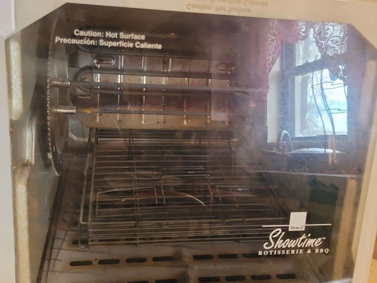 collection-of-kitchen-appliances-including-ronco-rotisserie,-hamilton-beach-mixer,-meat-grinder,-and-rival-slicer-image-2