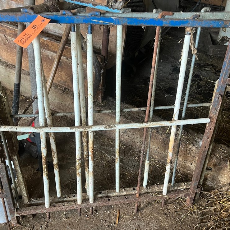 #9625 • Creep Feed Pannels