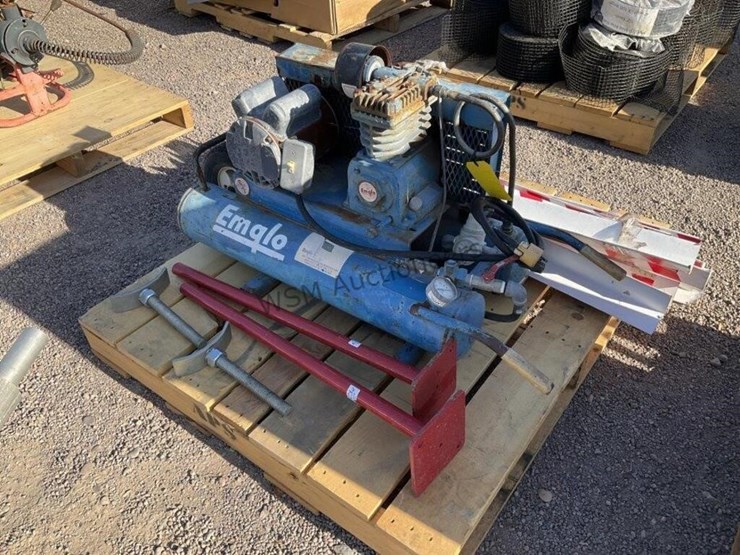 pallet-of-misc-image-4