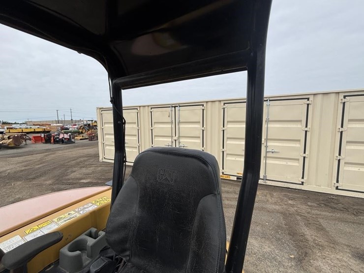 2015-caterpillar-305e2-cr-image-41