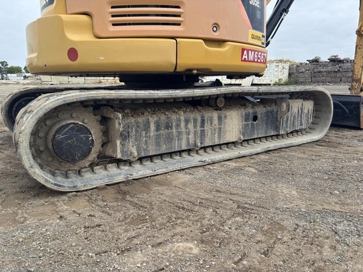 2015-caterpillar-305e2-cr-image-25