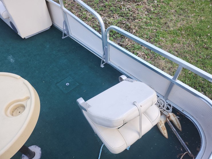 #508-•-misty-harbor-pontoon-boat-(has-wi-title)-(hillsboro,-wi)-image-12