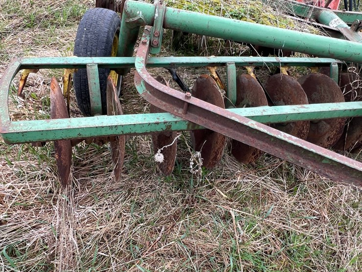 john-deere-12-image-12