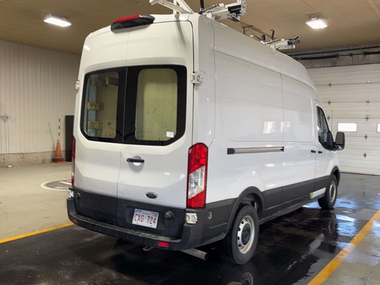 2020-ford-transit-image-5