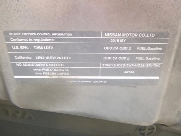 2015-nissan-quest-image-13