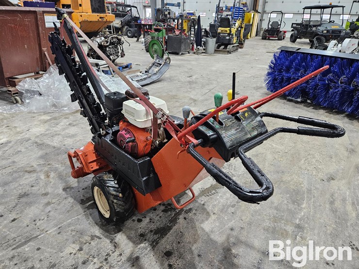 ditch-witch-1230h-image-7