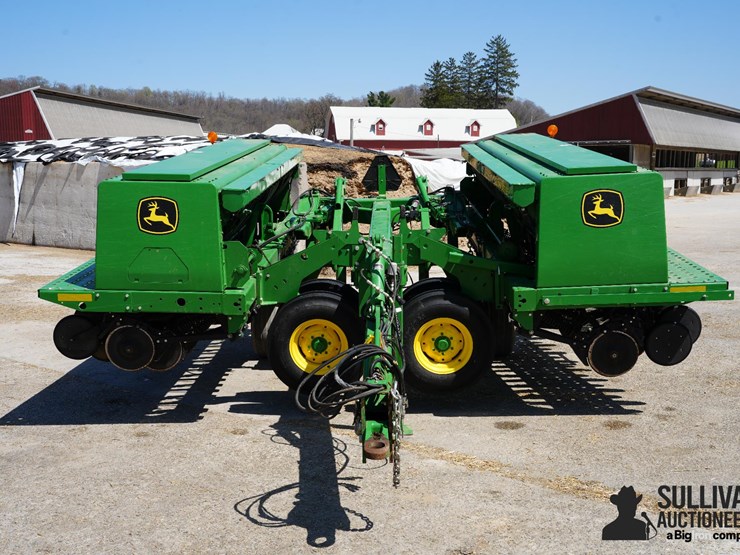 2015-john-deere-455-image-2
