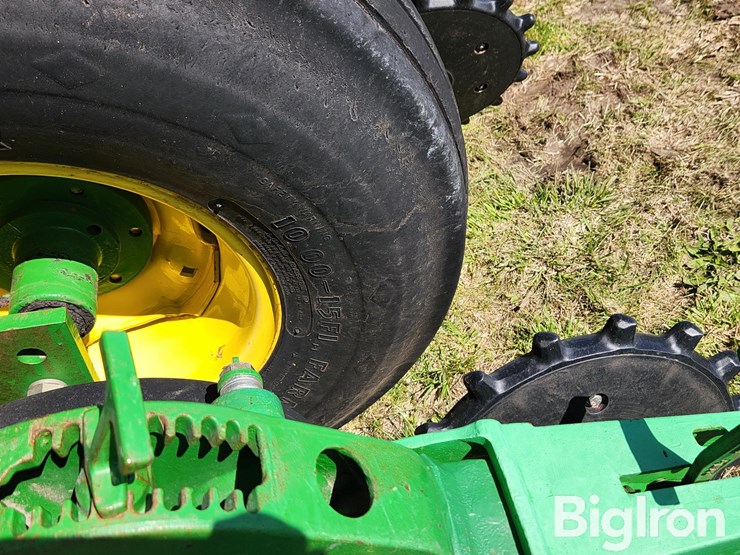 2004-john-deere-1790-ccs-image-17
