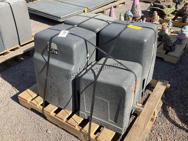 pallet-of-asst-gate-operators-image-4