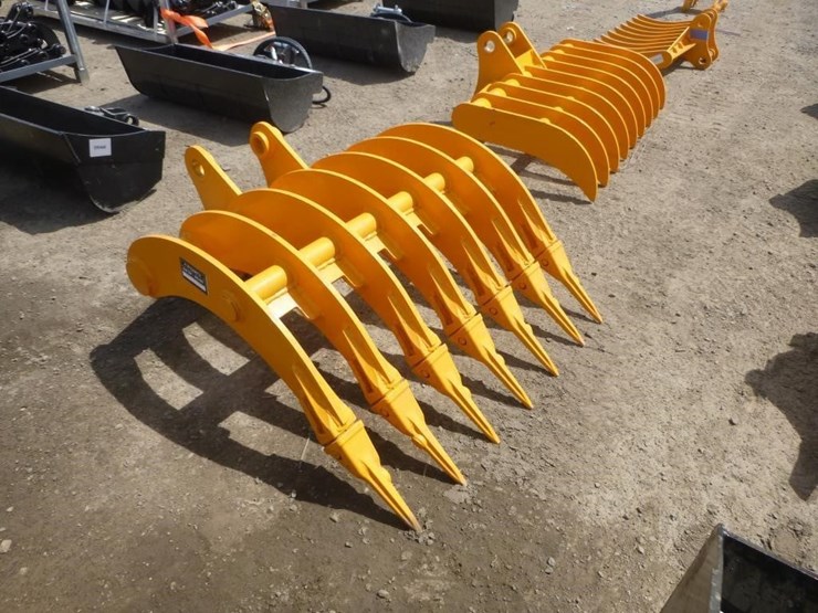 caterpillar-305-image-2