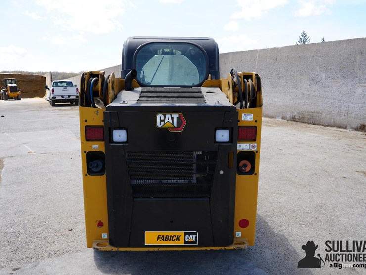 2023-caterpillar-226d3-image-6