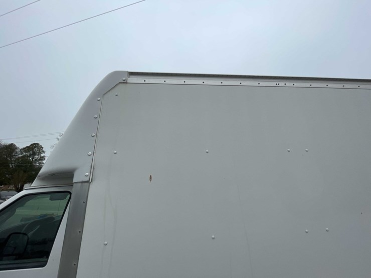 2017-ford-e450-image-22