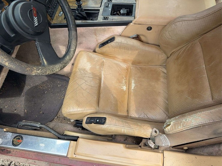 1987-chevrolet-corvette-1987-corvette-image-12